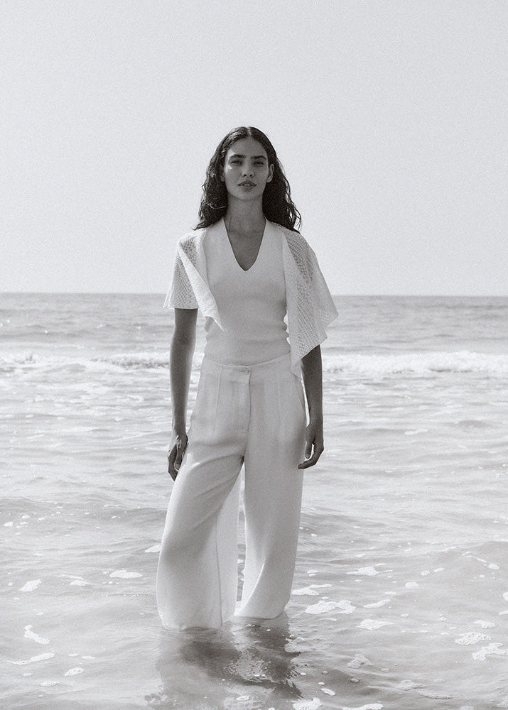 Sweater Sleeve Top in White from Sita Murt