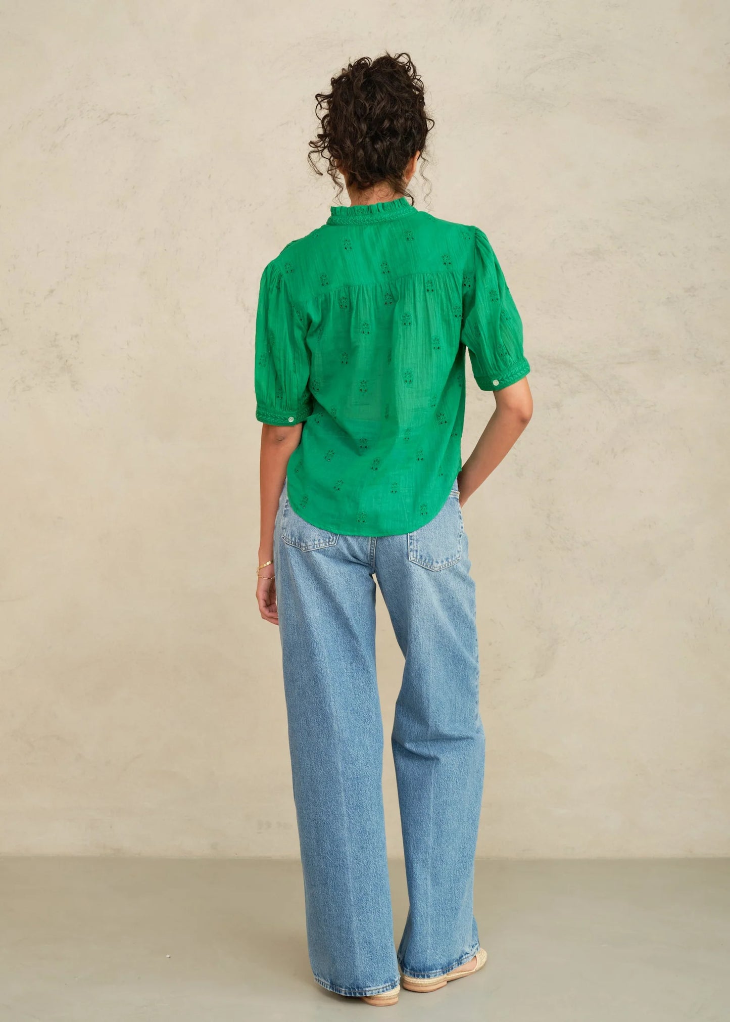 Frani S/S Top in Green from M.A.B.E
