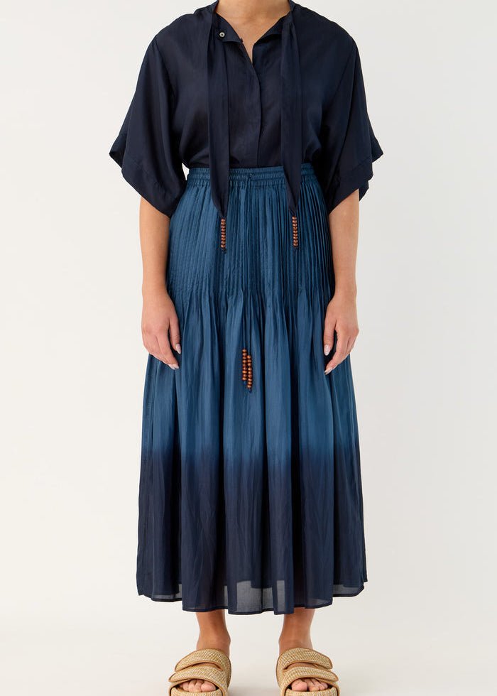 Amal Silk S/S Top in Midnight from FLANNEL at Edito boutique