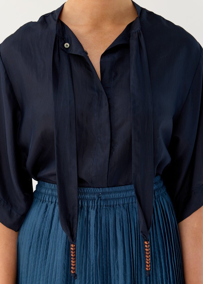 Amal Silk S/S Top in Midnight from FLANNEL at Edito boutique