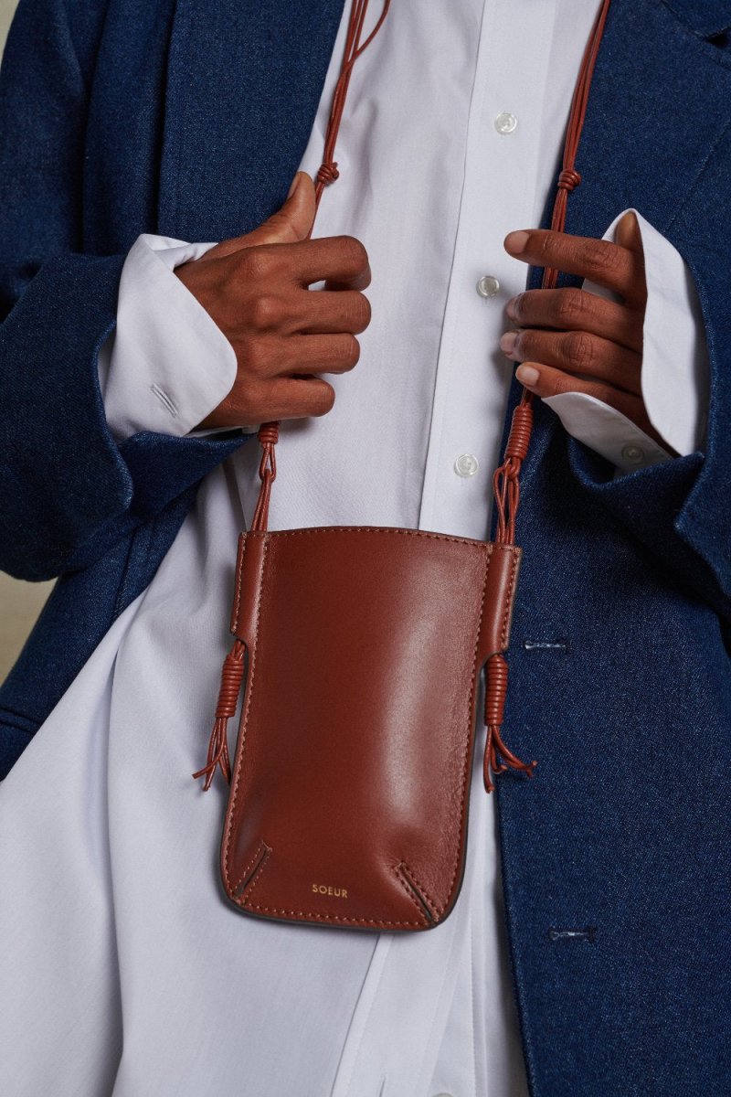 Amaury Phone Holder from SOEUR at Edito boutique
