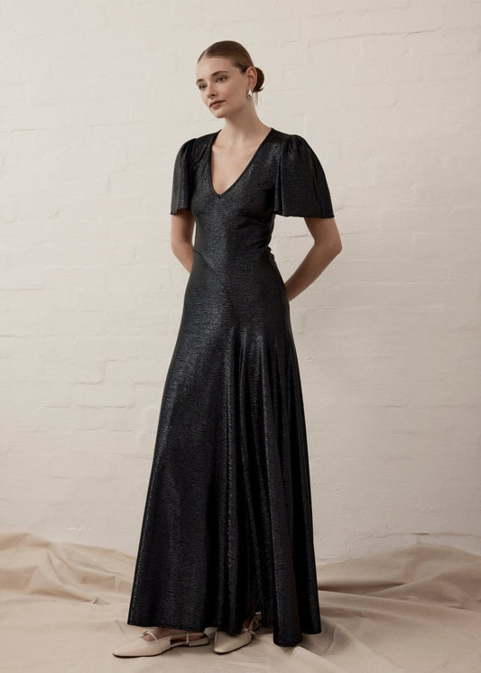 Como Maxi Dress in Navy from LUXE DE VALENTINA at Edito boutique Como Maxi Dress in Navy from LUXE DE VALENTINA at Edito boutique