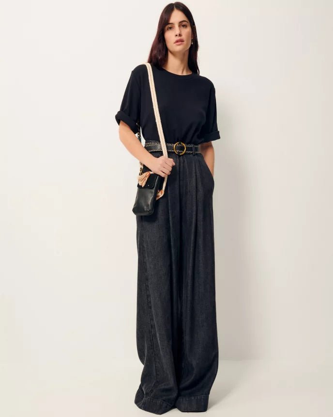 Evalio Phone Case from SESSUN at Edito boutique