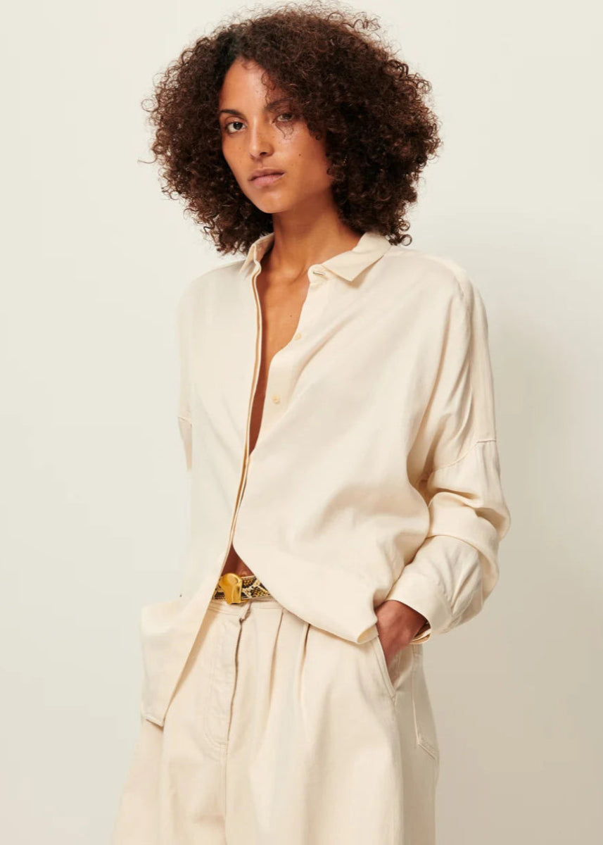 Lady D Shirt in Fleur de Sel from SESSUN at Edito boutique