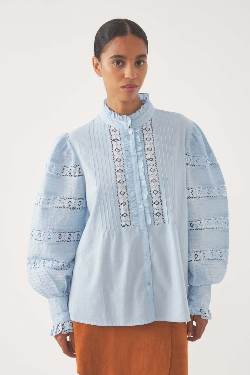 Lena blouse in Blue from ANTIK BATIK at Edito boutique
