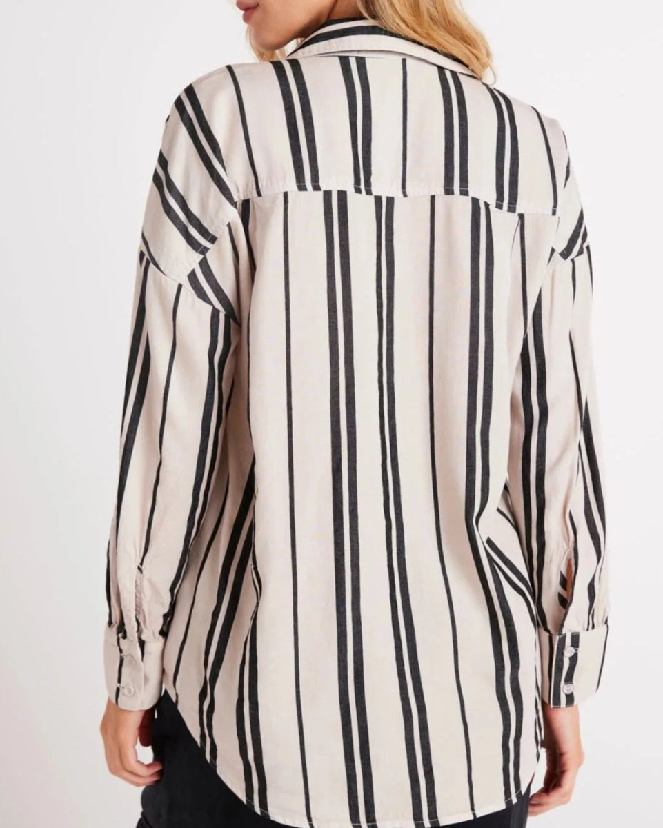 Oversized Button Down in Ecru from BELLA DAHL at Edito boutique