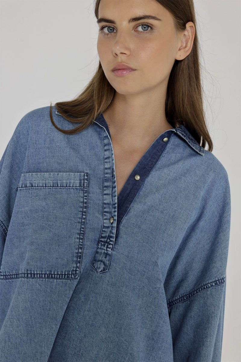 Phoebe Blouse from CHARLIE JOE at Edito boutique