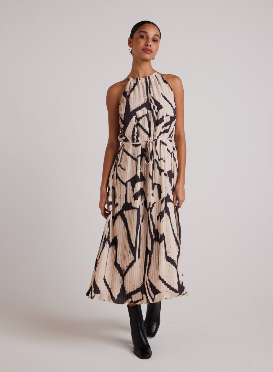 Pleat Halter Maxi Dress in Mosaic from Bella Dahl Edito boutique Pleat Halter Maxi Dress in Mosaic from Bella Dahl Edito boutique