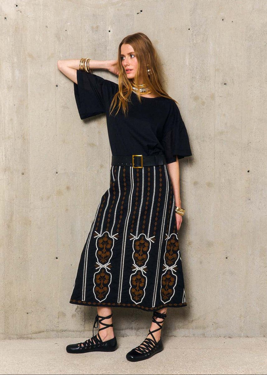 Sabrina T-Shirt in Black from STELLA FOREST at Edito boutique