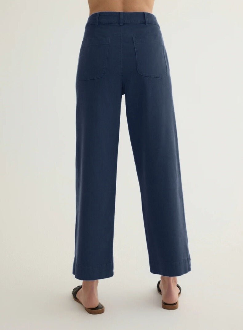 Saige Wide Leg Crop Pant in Navy from BELLA DAHL at Edito boutique