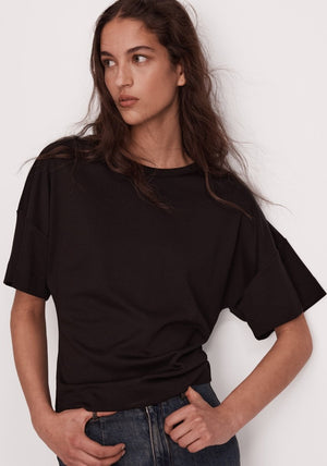 Sculpt Tee from MORRISON at Edito boutique
