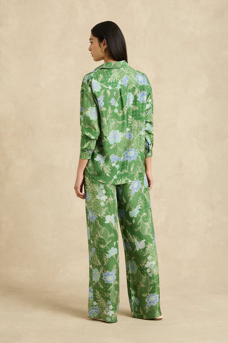 Stevie Shirt in Jungle Green from HANNAH ARTWEAR at Edito boutique