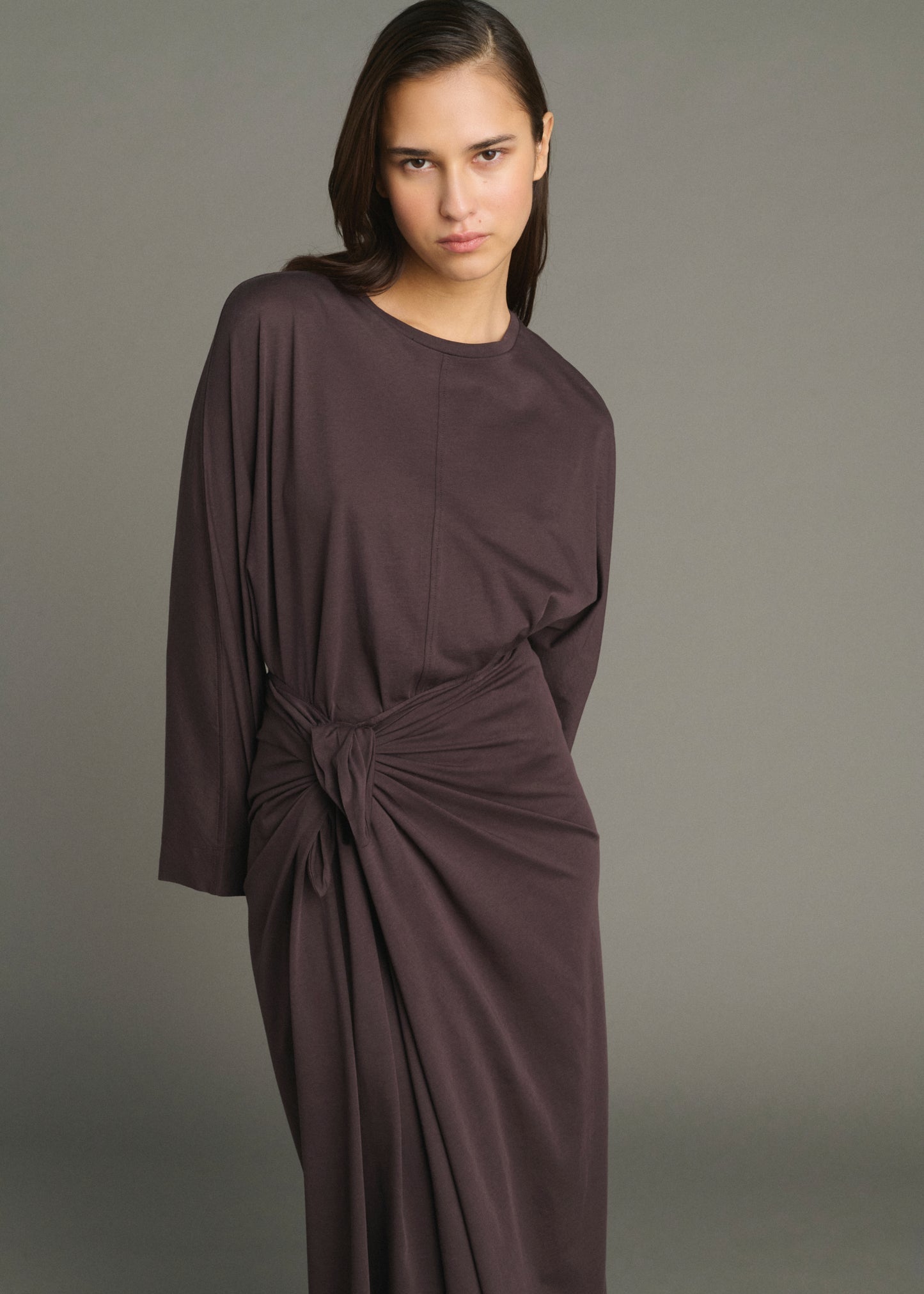 Luca T-shirt in Chocolate from Soeur