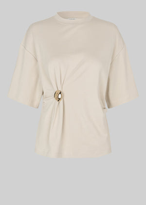 Enora Brooch Tee in Beige from Second Female