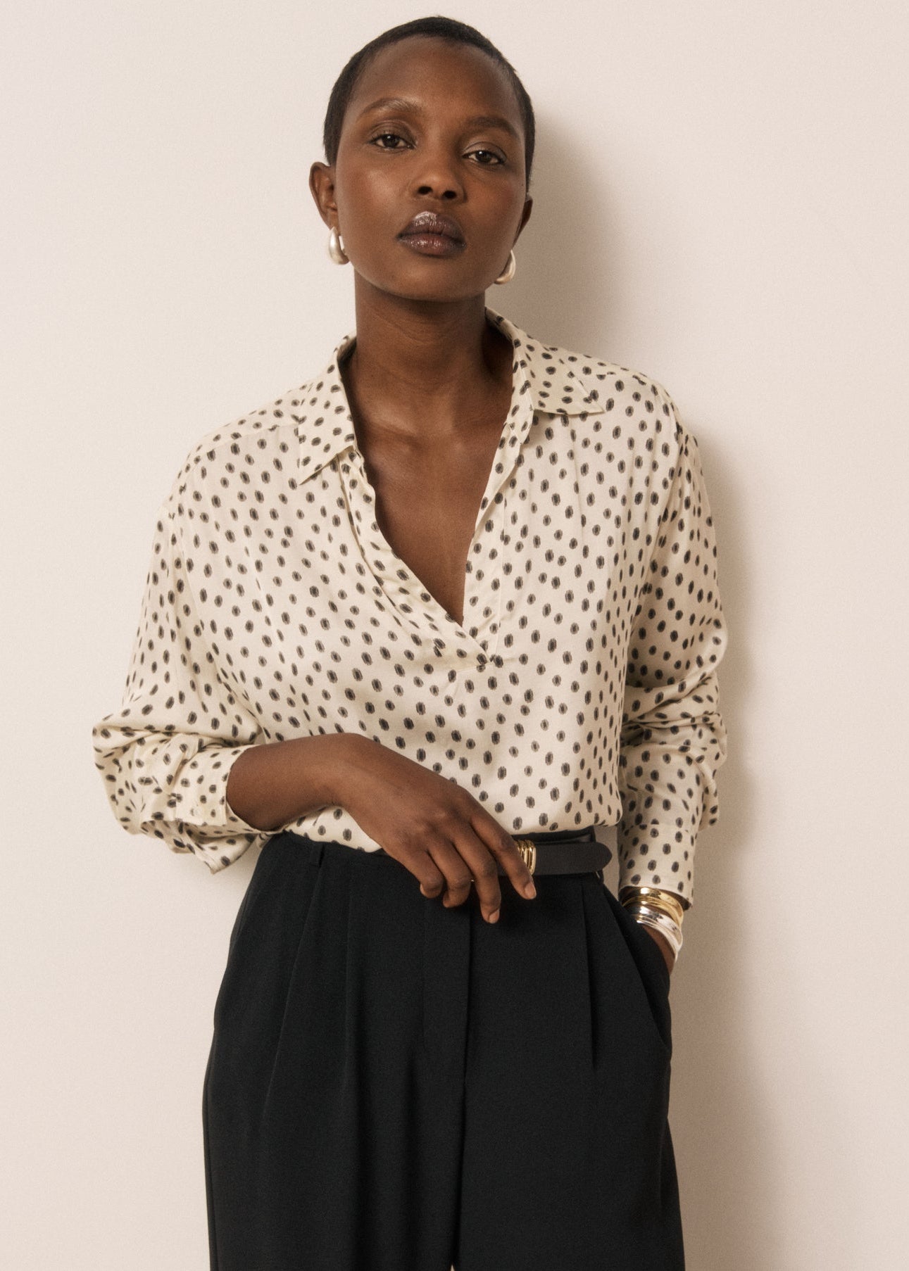 Chorus Blouse in White/Black from Hartford