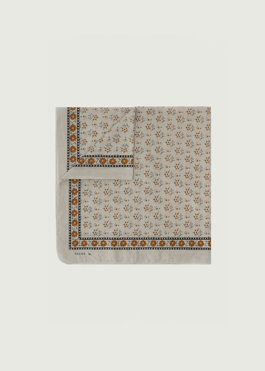 Classic Scarf in Grey from Soeur