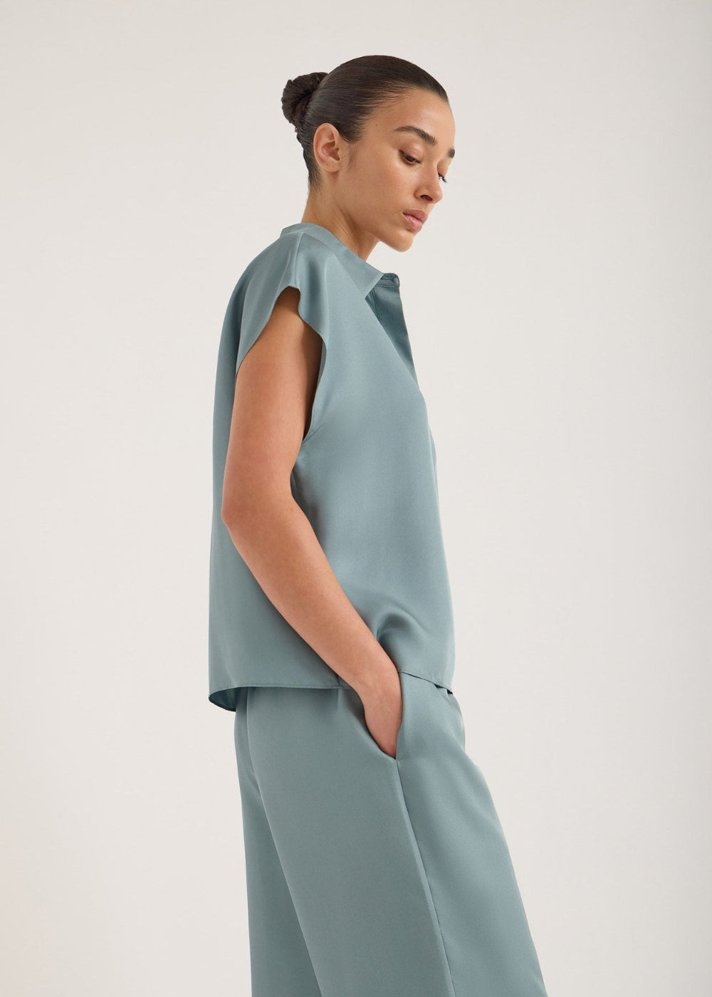 Hadler Silk Top in Leiff from Jac + Jack