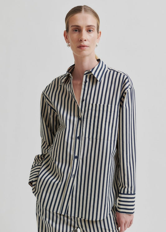 Aila Shirt in Trenchcoat from SECOND FEMALE at Edito boutique