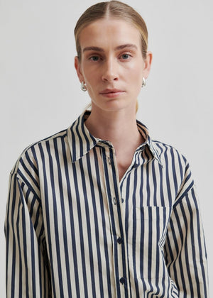 Aila Shirt in Trenchcoat from SECOND FEMALE at Edito boutique