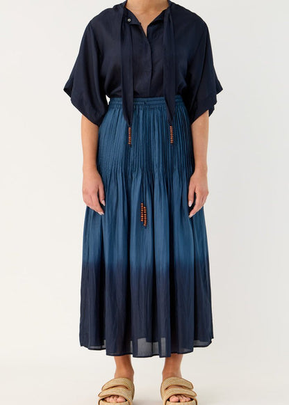 Amal Silk S/S Top in Midnight from FLANNEL at Edito boutique