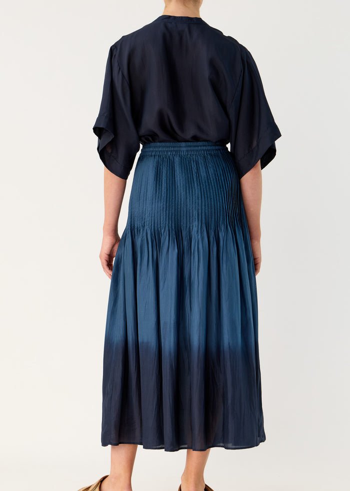 Amal Silk S/S Top in Midnight from FLANNEL at Edito boutique