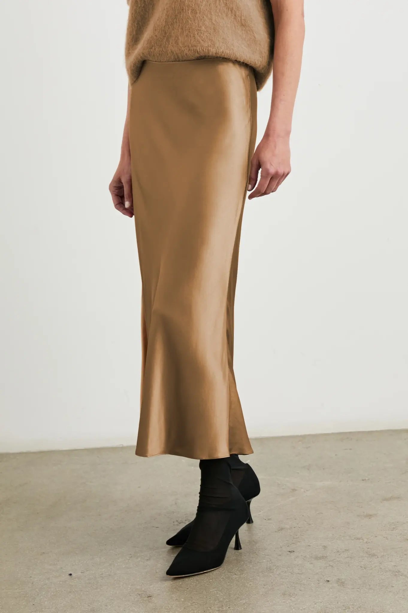 Anya Skirt in Camel from Rails Clothing