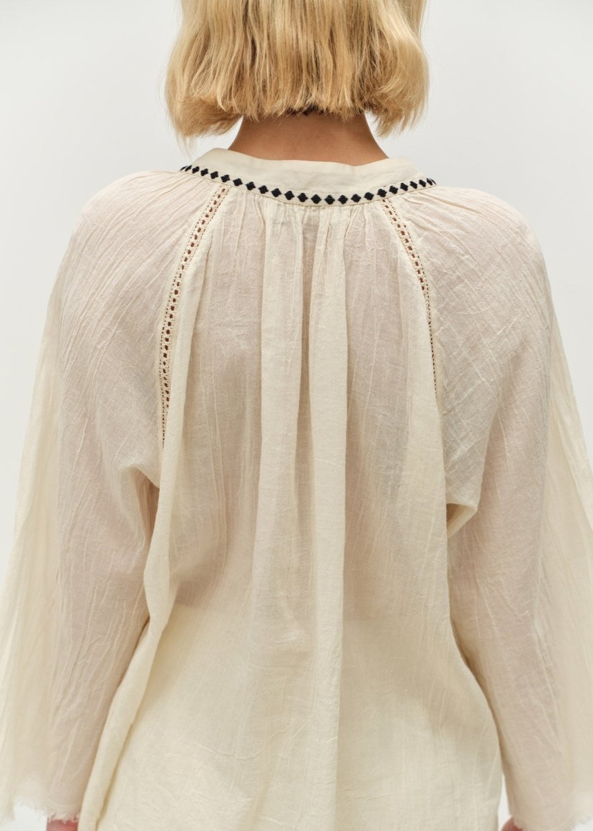Apology Blouse in Off White from DEVOTION TWINS at Edito boutique