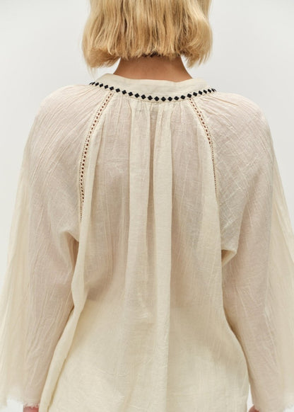 Apology Blouse in Off White from DEVOTION TWINS at Edito boutique