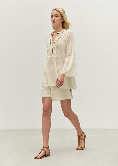 Apology Blouse in Off White from DEVOTION TWINS at Edito boutique