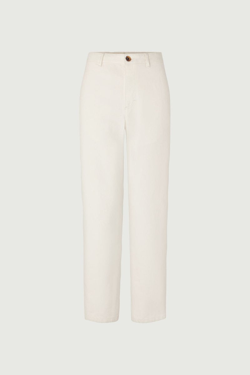 August Jeans in Off - White from SOEUR at Edito boutique