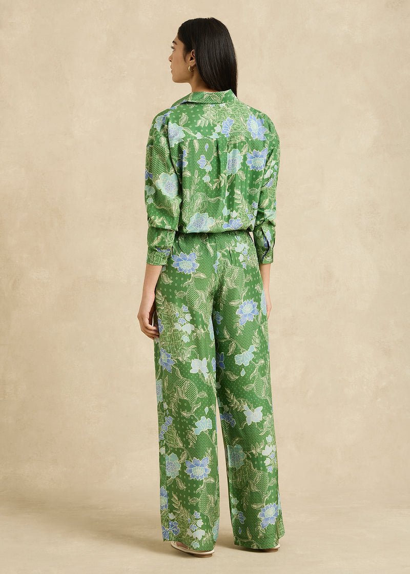 Azra Pant in Jungle Green from HANNAH ARTWEAR at Edito boutique