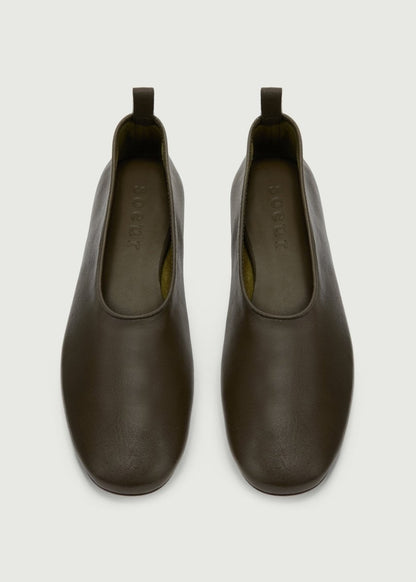 Bala Shoes in Khaki from SOEUR at Edito Boutique