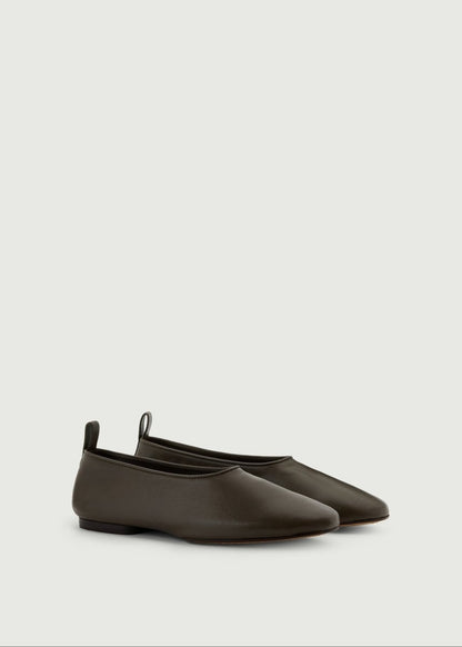 Bala Shoes in Khaki from SOEUR at Edito Boutique