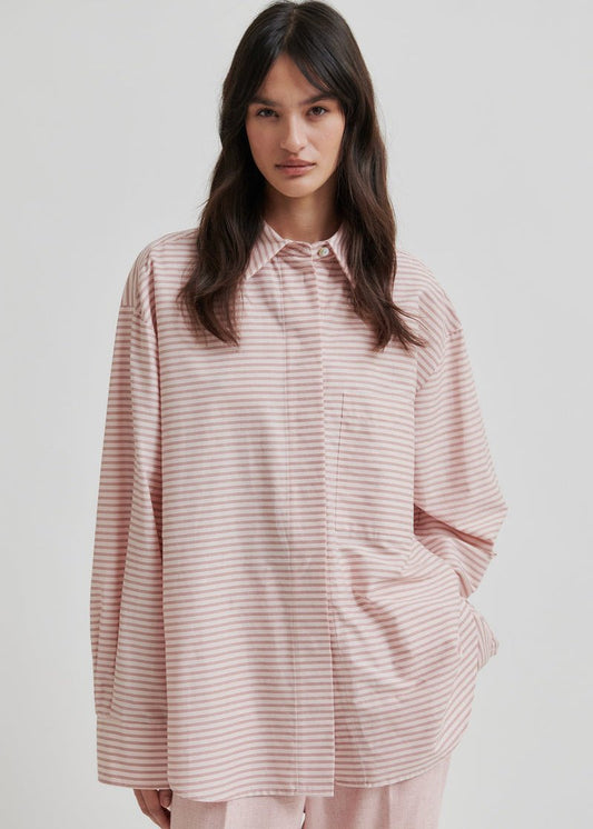 Becka Shirt in Rose from SECOND FEMALE at Edito boutique