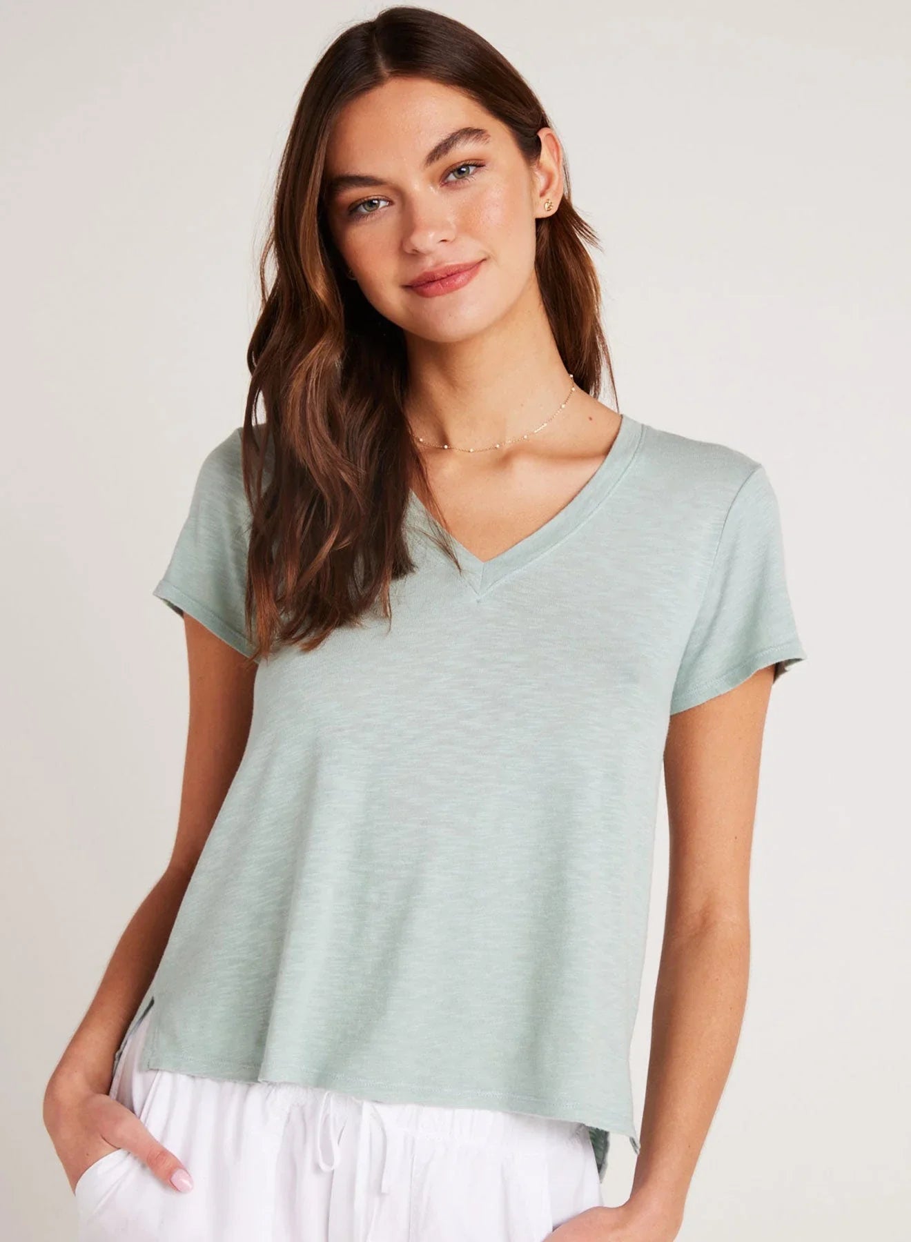 Bella Dahl Side Slit V-Neck Tee Green