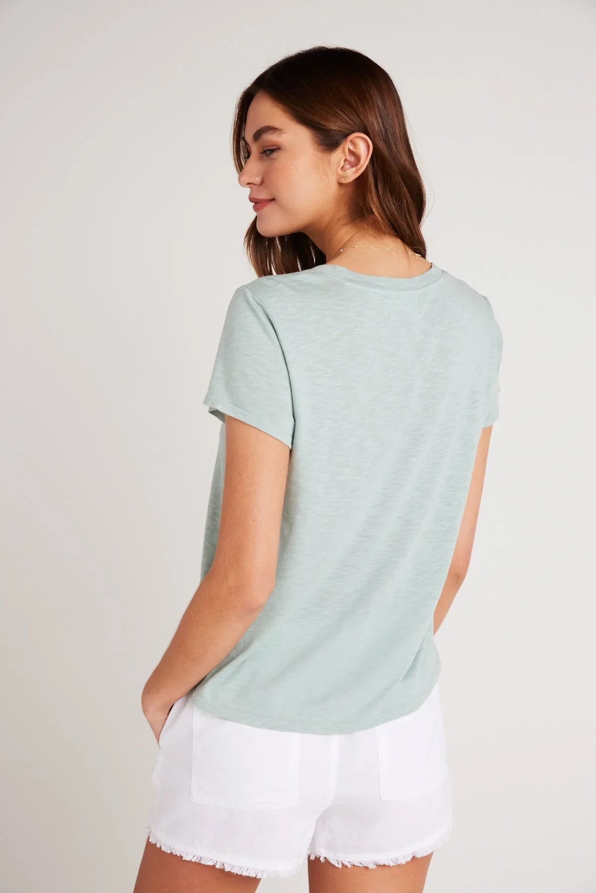 Bella Dahl Side Slit V-Neck Tee Green