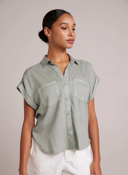 Bella Dahl Two Pocket Short Sleeve Shirt Green