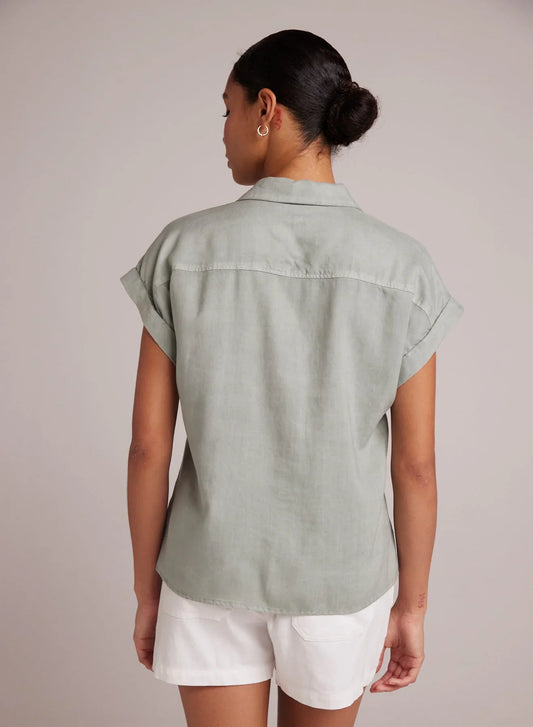 Bella Dahl Two Pocket Short Sleeve Shirt Green