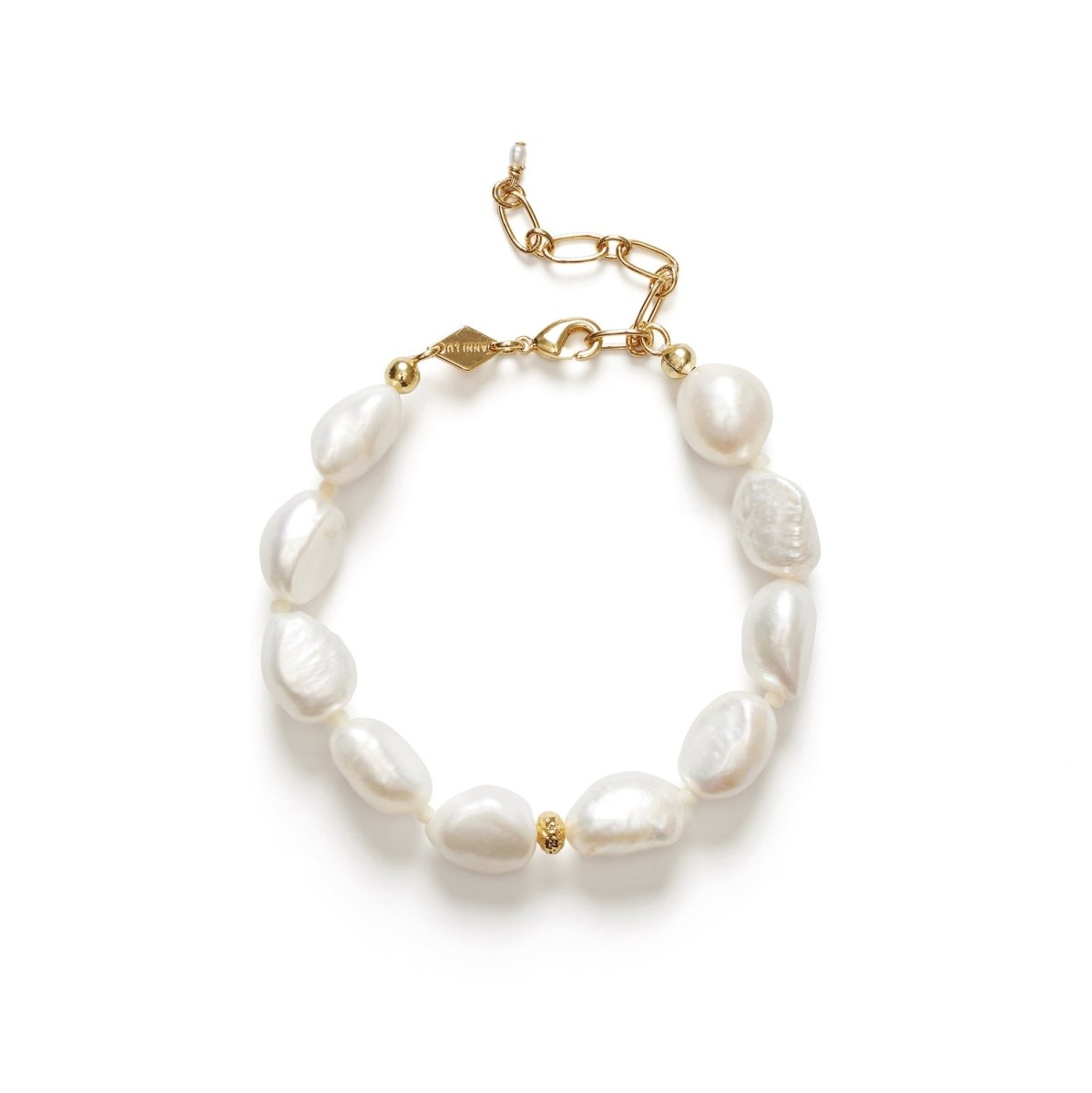 Big Stellar Pearly Bracelet from ANNI LU at Edito boutique