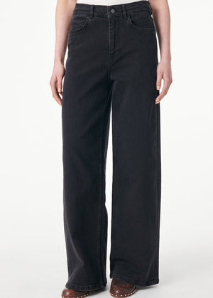 Bilbao Jeans in Black from VANESSA BRUNO at Edito Boutique