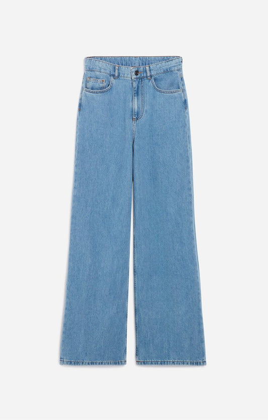 Bilbao Jeans in Light Indigo from VANESSA BRUNO at Edito boutique