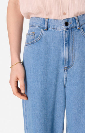 Bilbao Jeans in Light Indigo from VANESSA BRUNO at Edito boutique