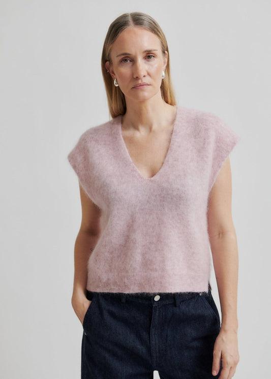 Camryn Knit Vest in Rose from SECOND FEMALE at Edito boutique