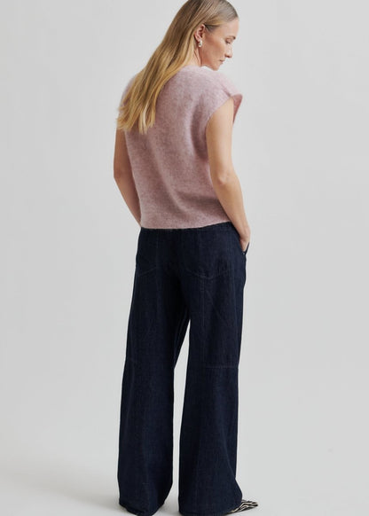 Camryn Knit Vest in Rose from SECOND FEMALE at Edito boutique