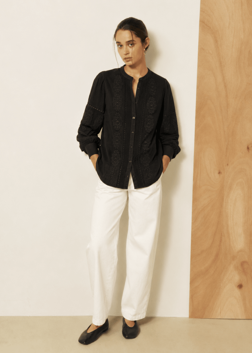 Charly Shirt in Black from HARTFORD at Edito Boutique