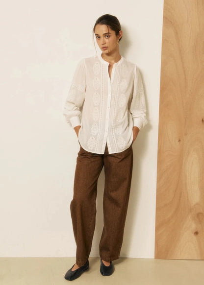 Charly Shirt in Ecru from HARTFORD at Edito Boutique