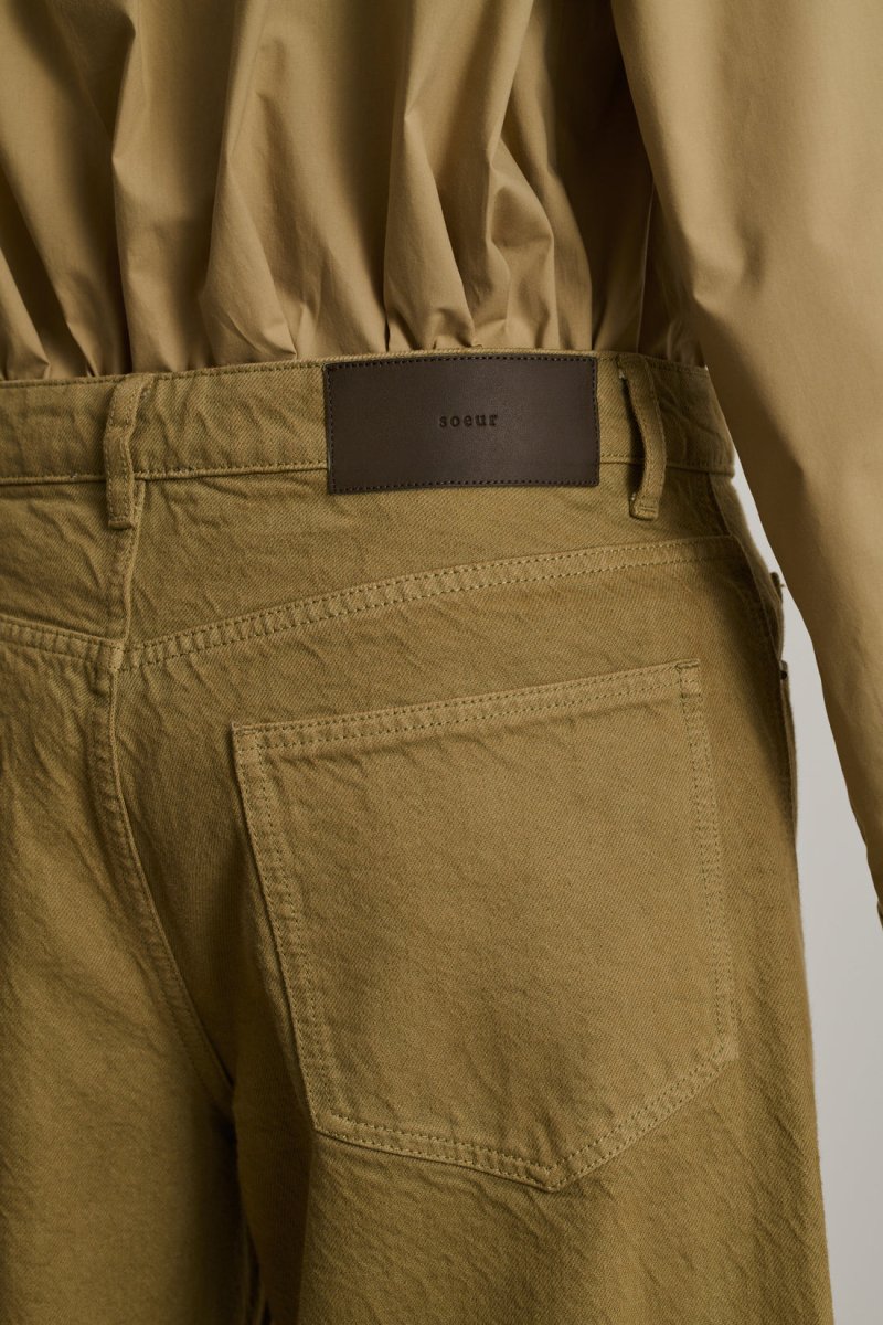 Eliott Jeans in Beige from SOEUR at Edito boutique