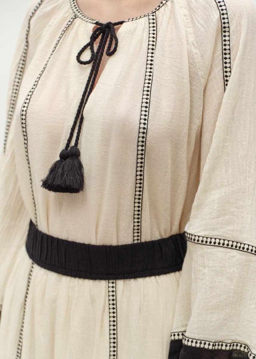 Epilogue Blouse in Off White/Black from DEVOTION TWINS at Edito boutique