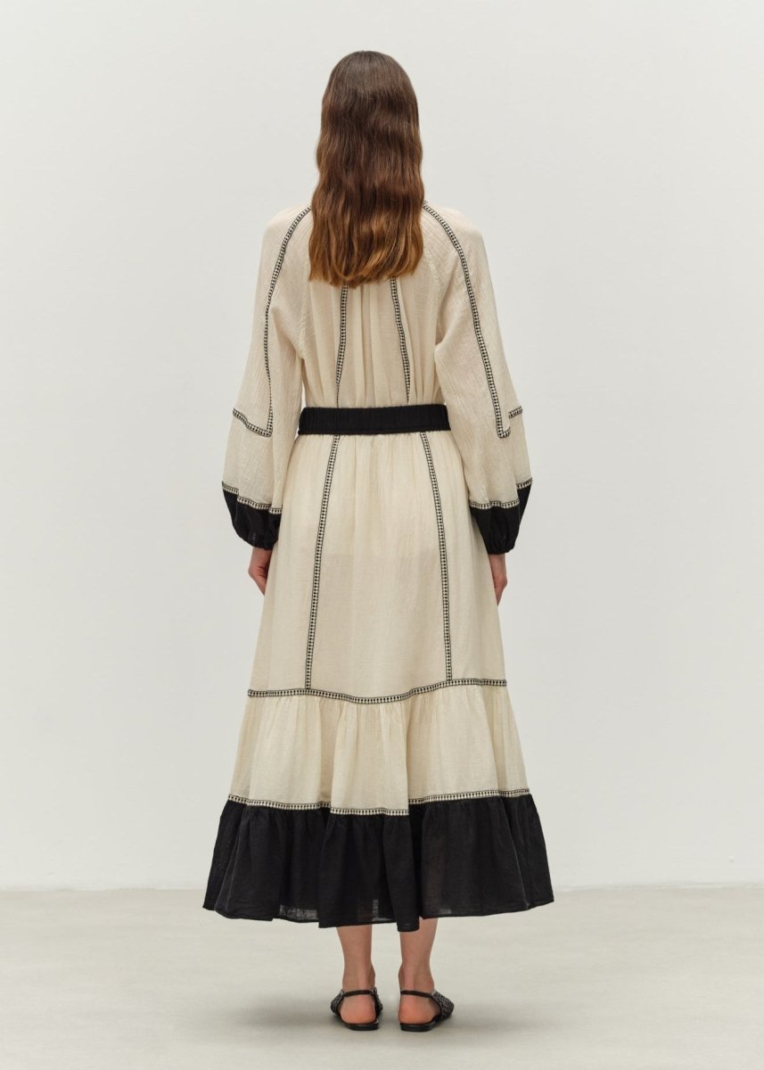 Epilogue Blouse in Off White/Black from DEVOTION TWINS at Edito boutique
