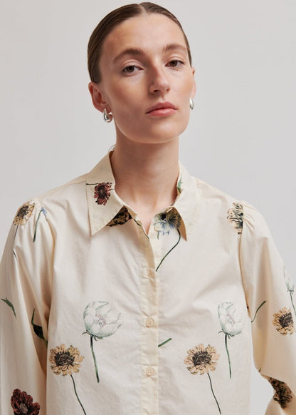 Floco Floral Shirt in Sand from SECOND FEMALE at Edito Boutique